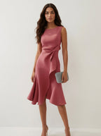 Aansluitende midi jurk met tailleaccent voor dames in roze