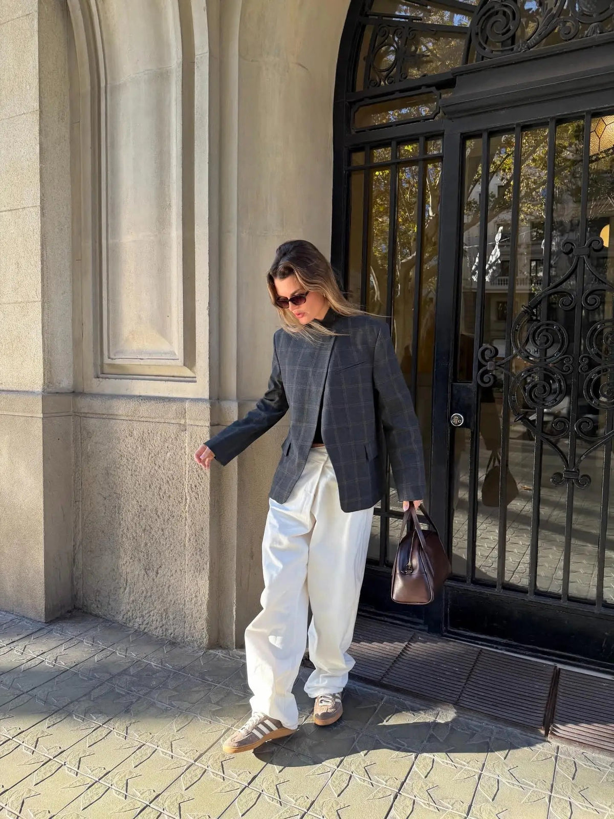 Oversized blazer met ruitdessin en asymmetrische sluiting voor dames