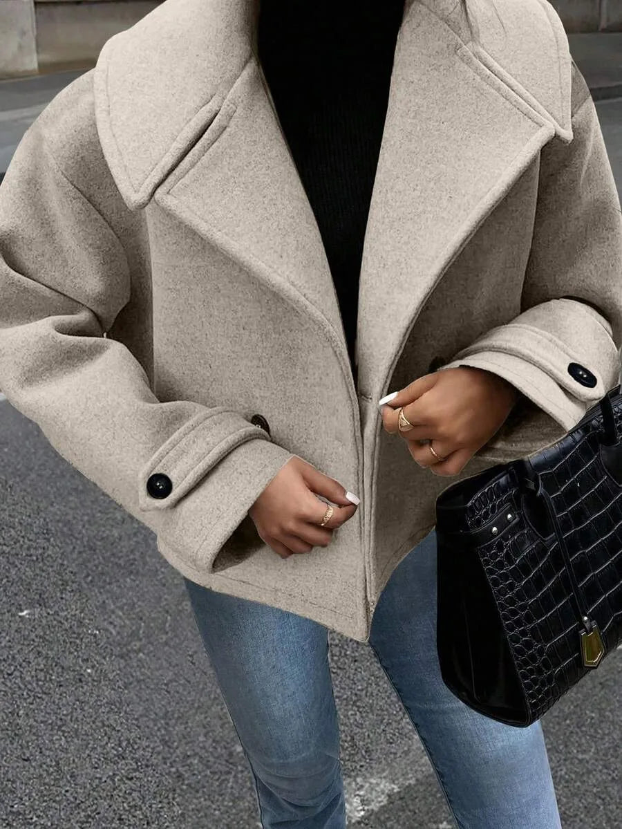 Oversized jas met brede revers en dubbele knoopsluiting voor dames in beige