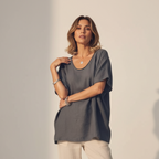 Oversized linnen top met korte mouwen in donkergrijs