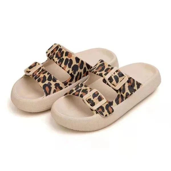 Sandalen met gespen en dikke zool voor dames in luipaard