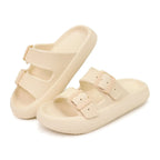 Sandalen met gespen en dikke zool voor dames in crèmewit