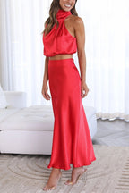 Satijnen set met haltertop en maxi rok
