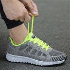 Sneakers met mesh bovenwerk en schokdempende zool voor dames