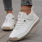 Sneakers met veters en klittenbandsluiting voor dames in wit