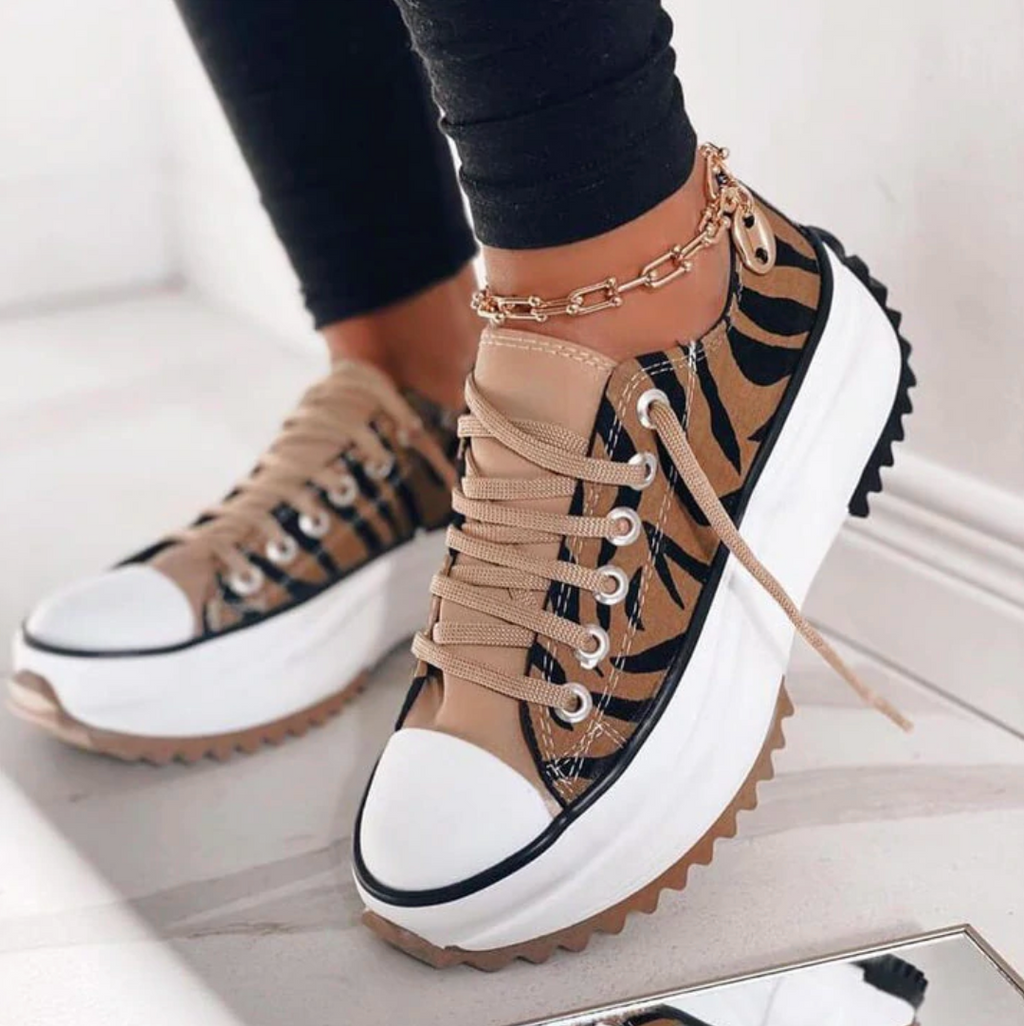 Sneakers met platformzool en veterontwerp voor dames in tijgerstrepen
