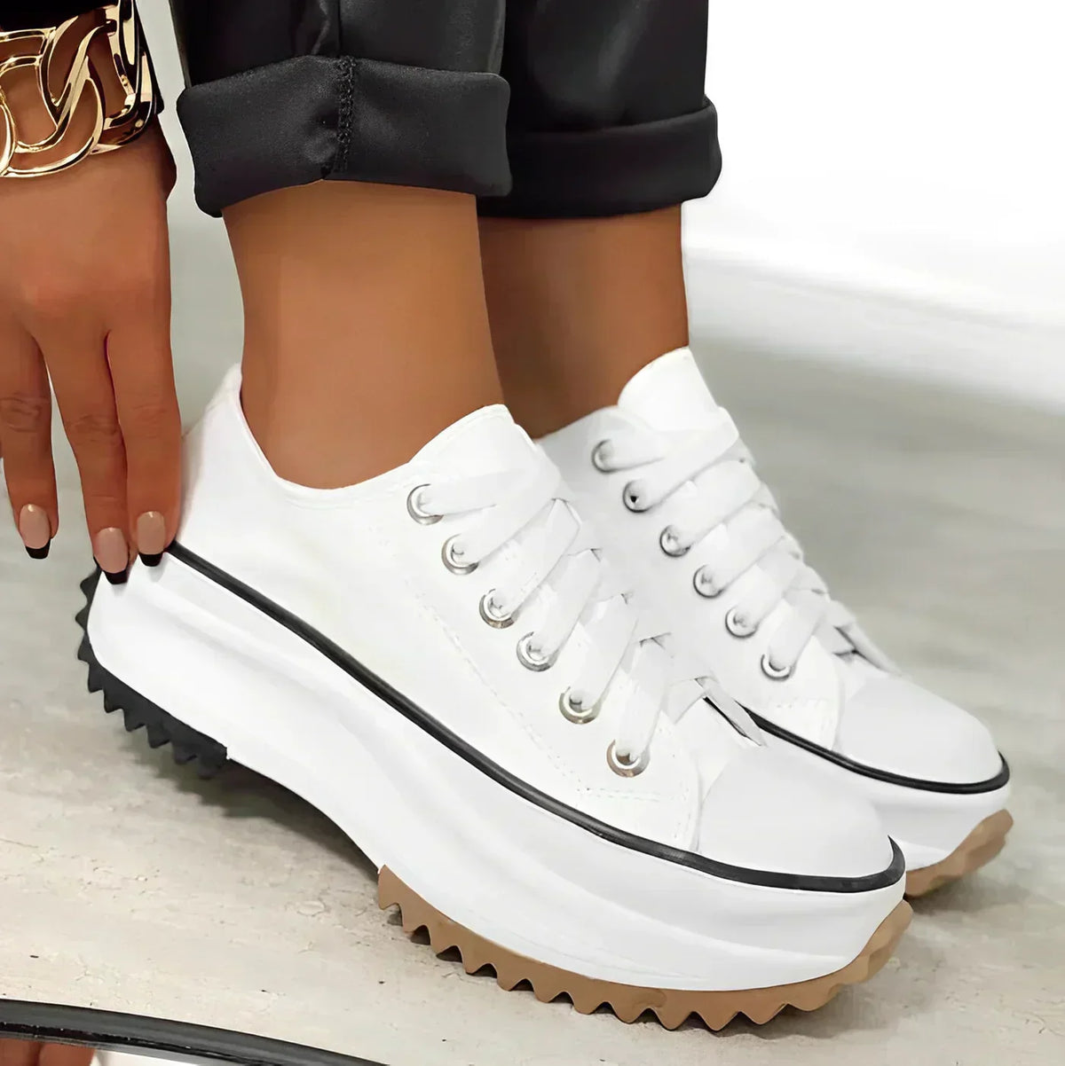 Sneakers met platformzool en veterontwerp voor dames