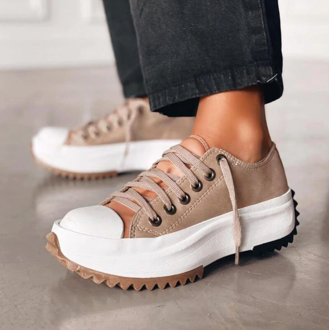 Sneakers met platformzool en veterontwerp voor dames in bruin