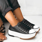 Sneakers met platformzool en veterontwerp voor dames in zwart