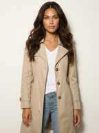 Trenchcoat met getailleerde pasvorm en knoopsluiting voor dames in khaki