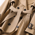 Trenchcoat met strikceintuur en dubbele knoopsluiting voor dames in khaki