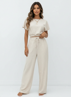 Tweedelige lounge set met relaxte pasvorm voor dames in beige