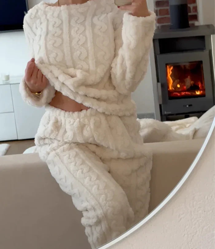 Tweedelige pyjamaset van coral fleece met relaxte pasvorm voor dames in ivoorwit