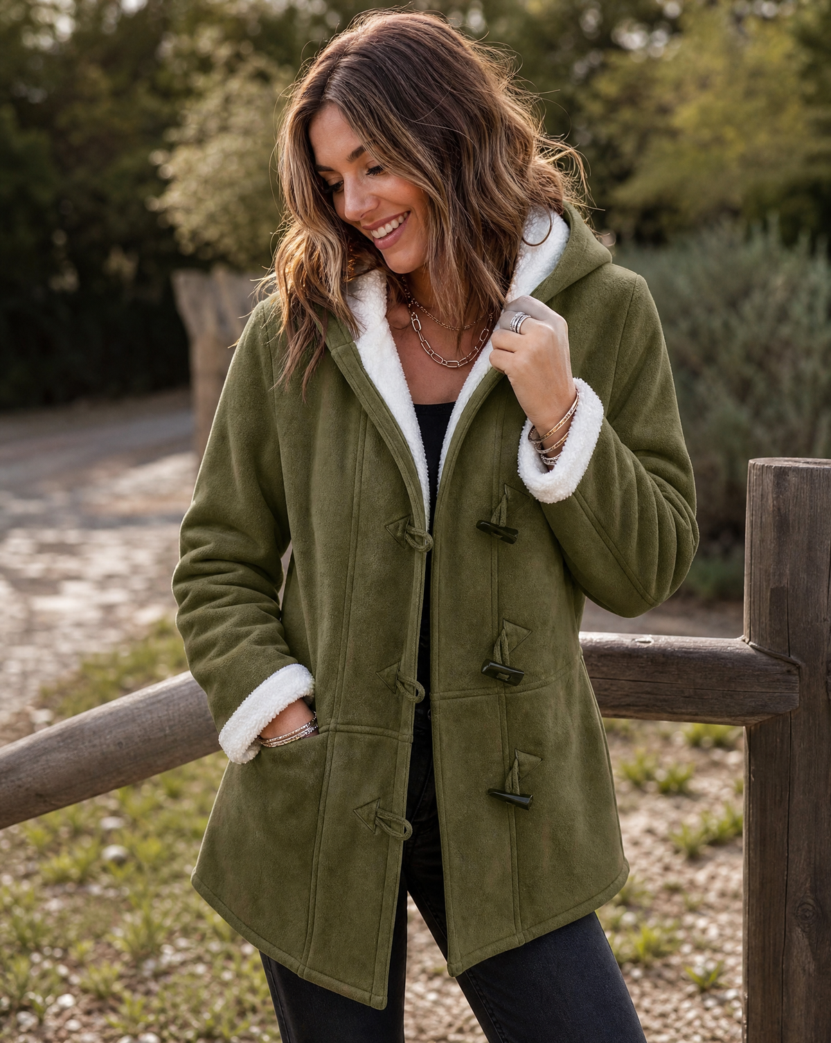 Warme winterjas met capuchon en ruime pasvorm voor dames in lichtgroen