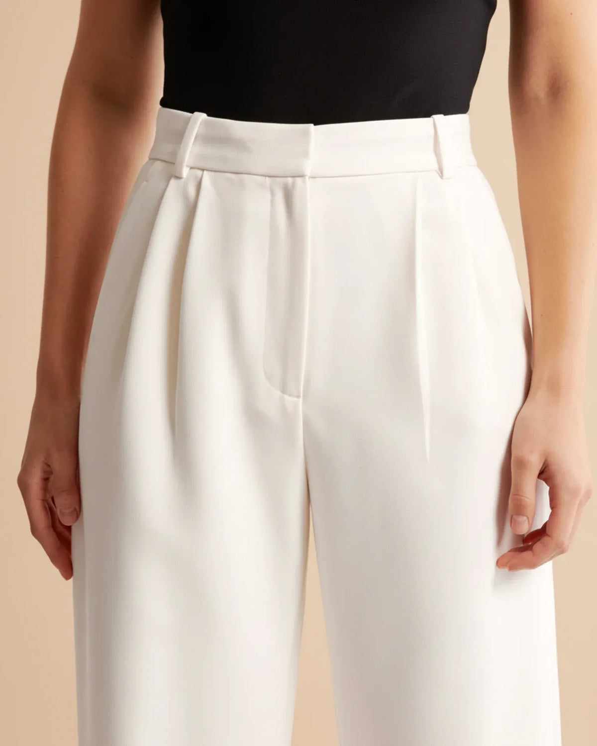 Wide-leg pantalon met hoge taille en subtiele plooien voor dames